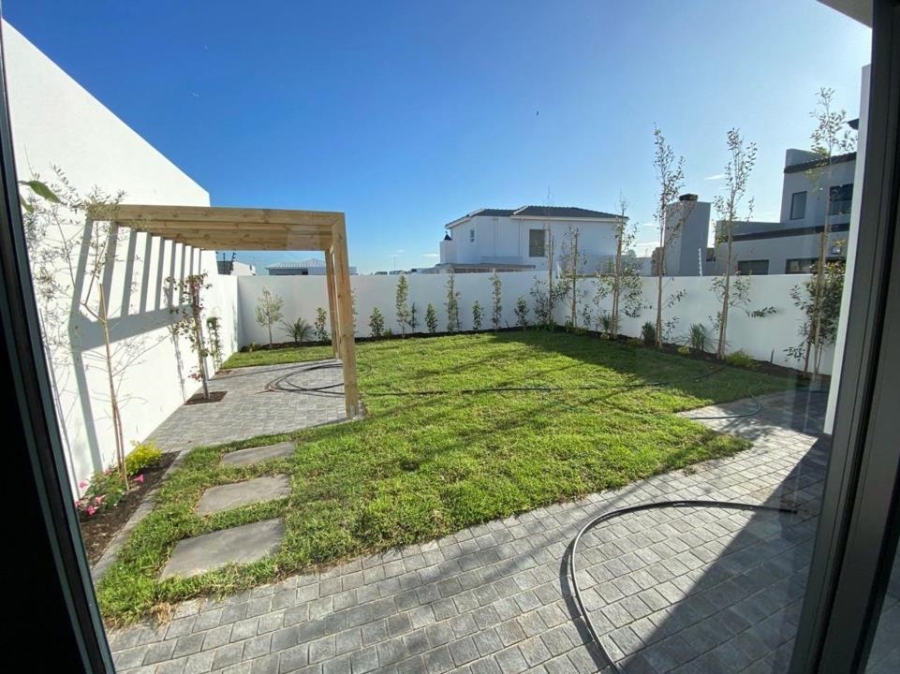 4 Bedroom Property for Sale in Sandown Western Cape